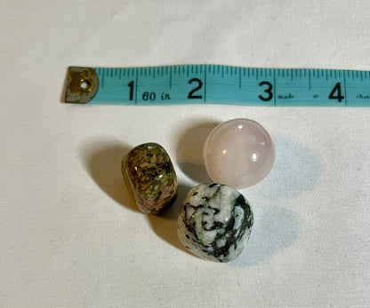 Crystal pouch for pregnancy