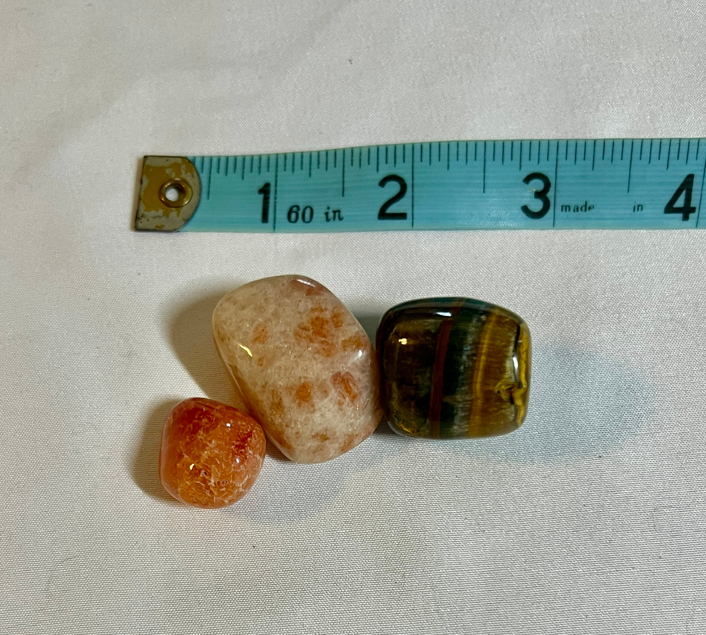 Crystal pouch for leo, leo crystals