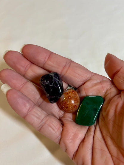 Crystal pouch for capricorn, capricorn crystals