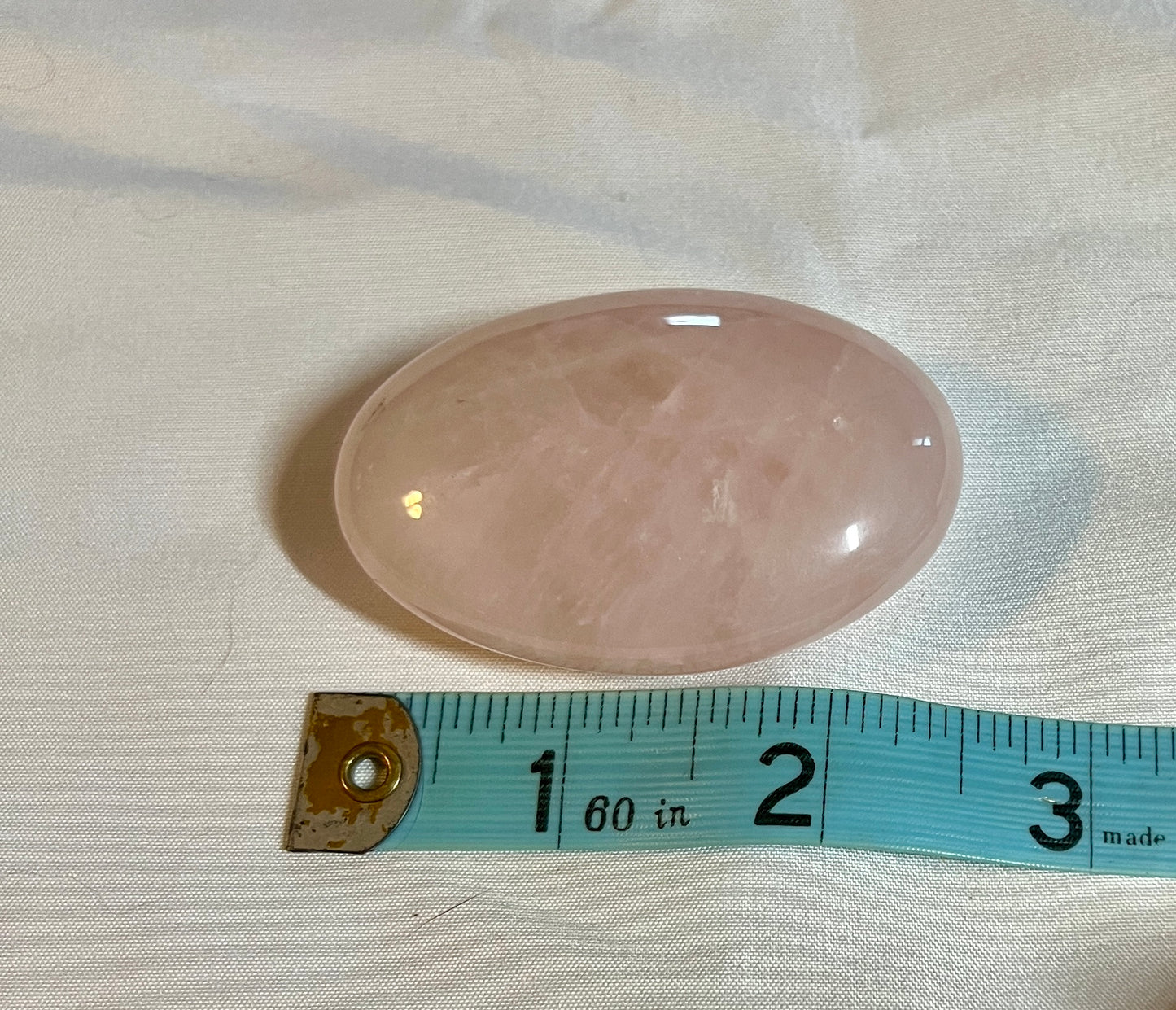 Rose quartz palm stone