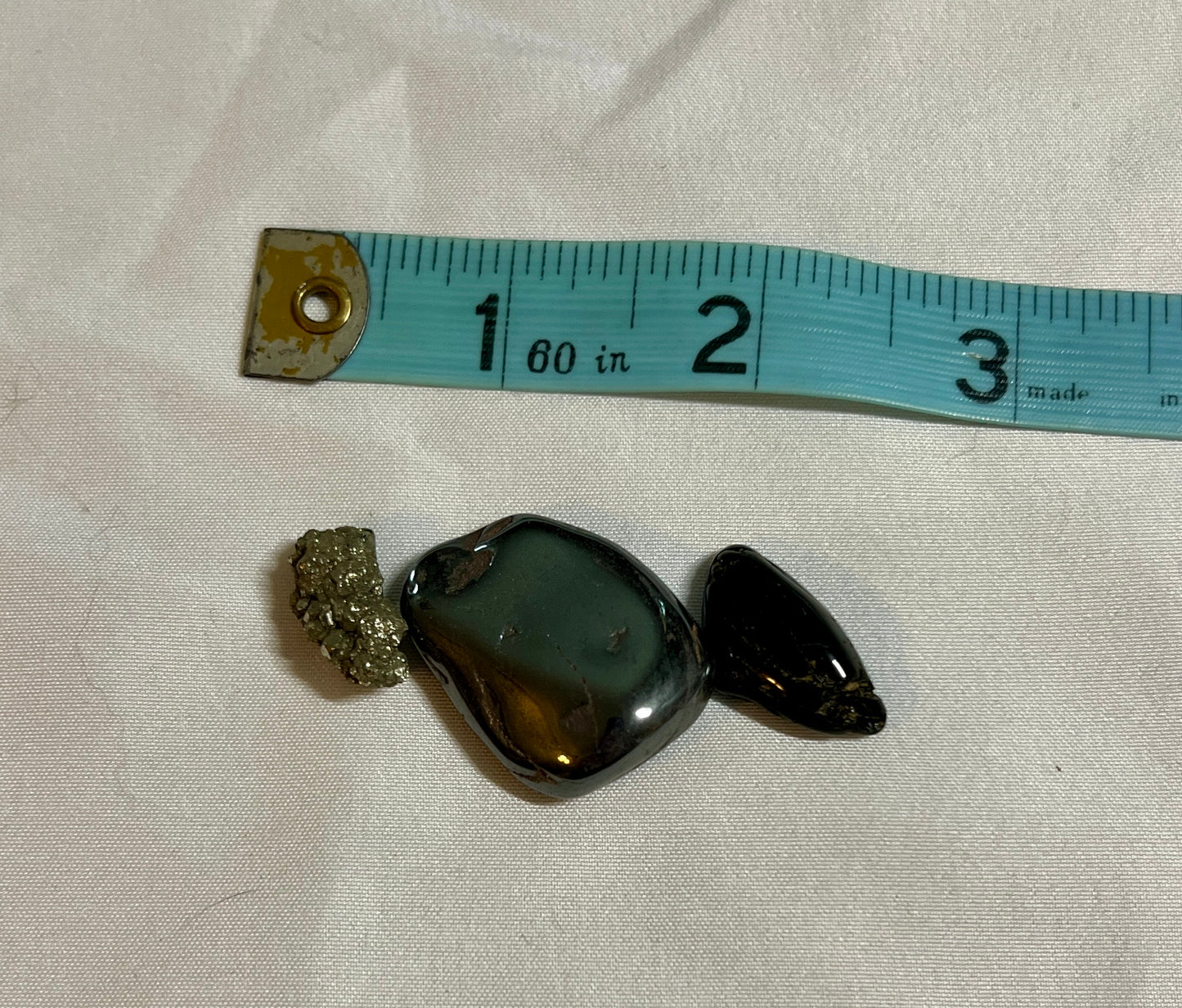 Crystal pouch for memory