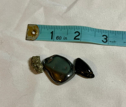 Crystal pouch for memory