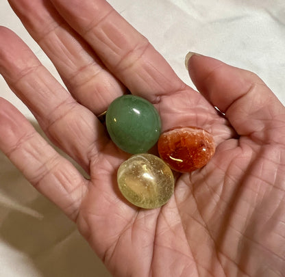 Crystal pouch for abundance