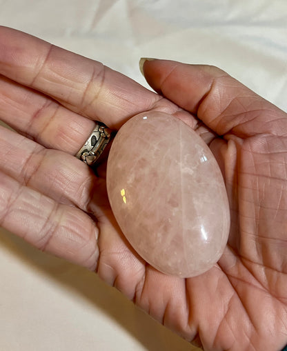 Rose quartz palm stone