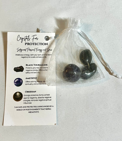 Crystal pouch for protection