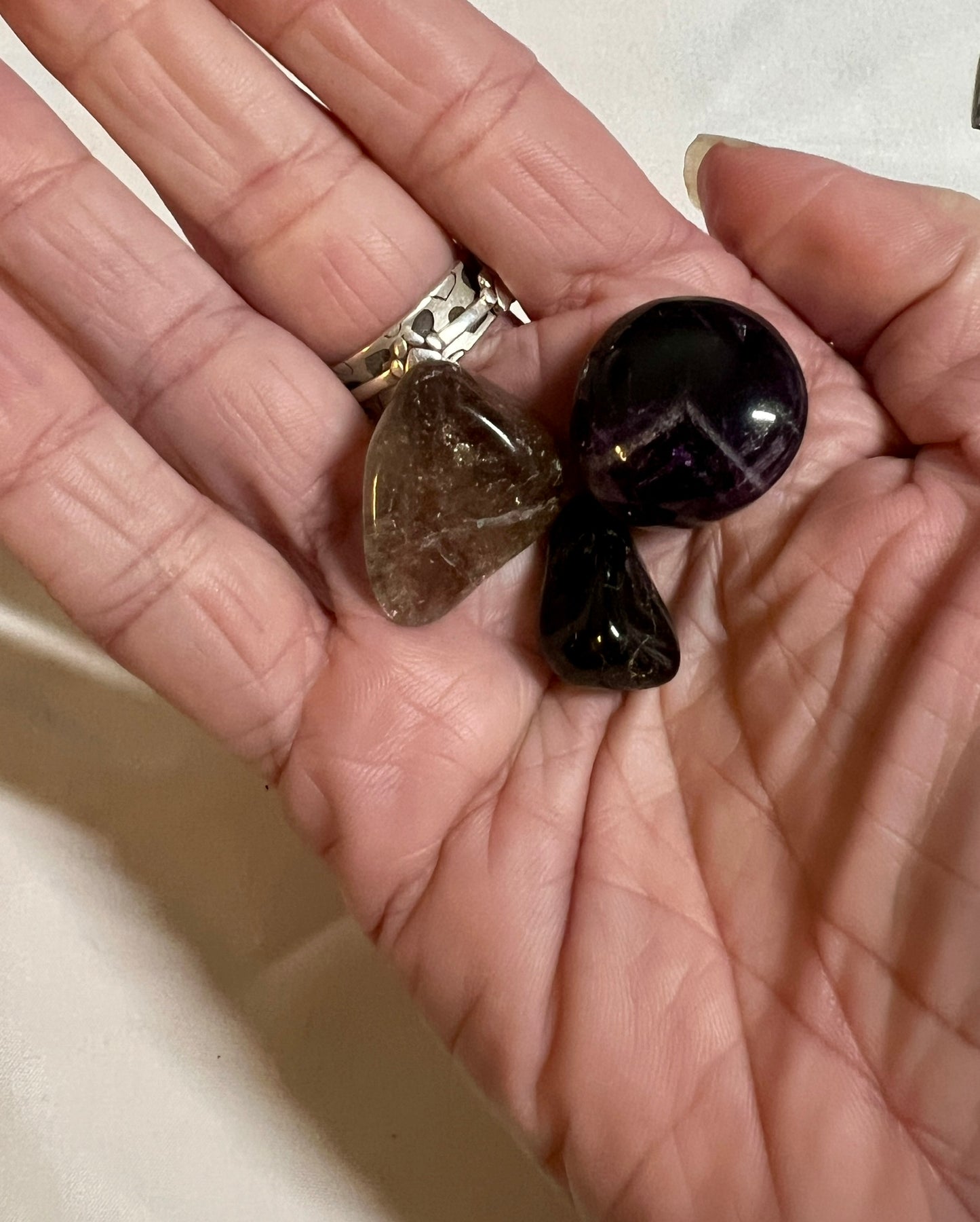 Crystal pouch for quit smoking